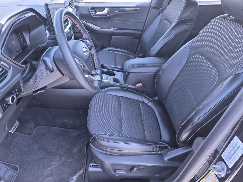 Thumbnail: 2024 Ford Escape - 10