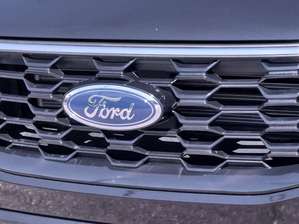 Thumbnail: 2024 Ford Escape - 7