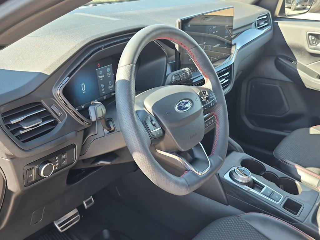 Thumbnail: 2023 Ford Escape - 2