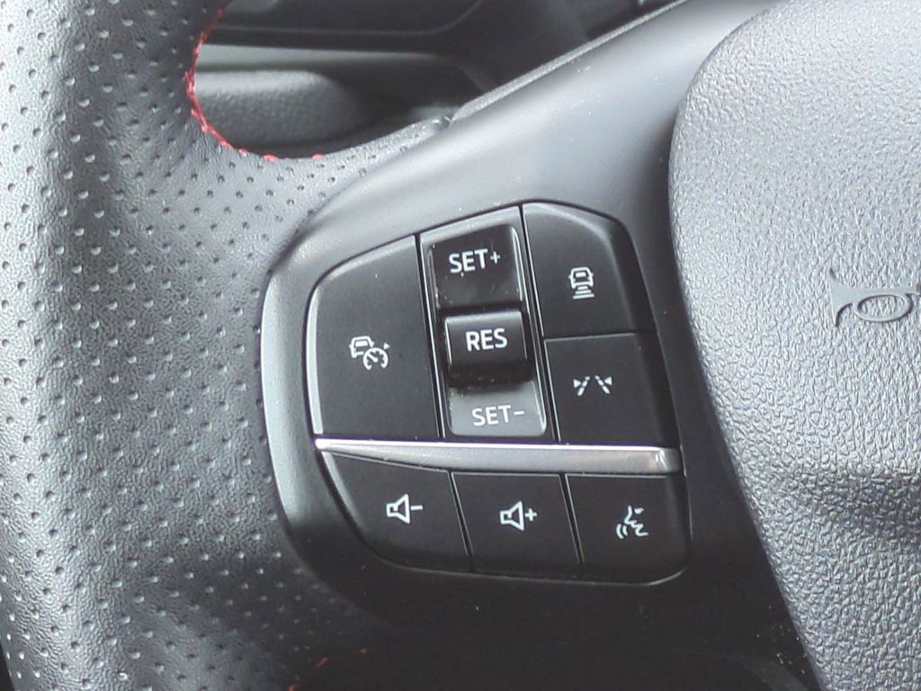 Thumbnail: 2024 Ford Escape - 27