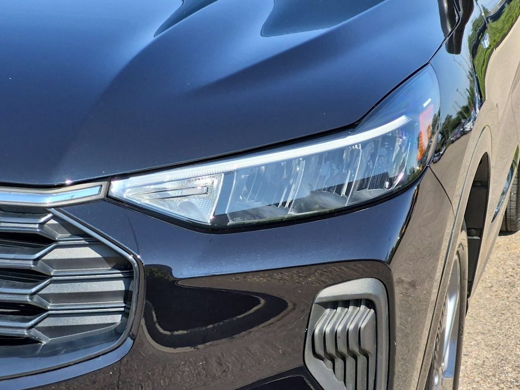 Thumbnail: 2024 Ford Escape - 22