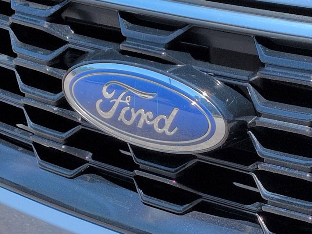 Thumbnail: 2024 Ford Escape - 7