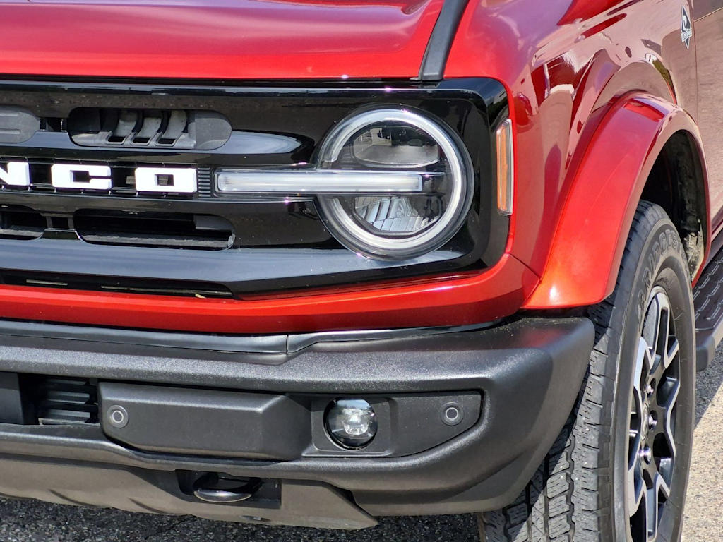 Thumbnail: 2023 Ford Bronco - 23
