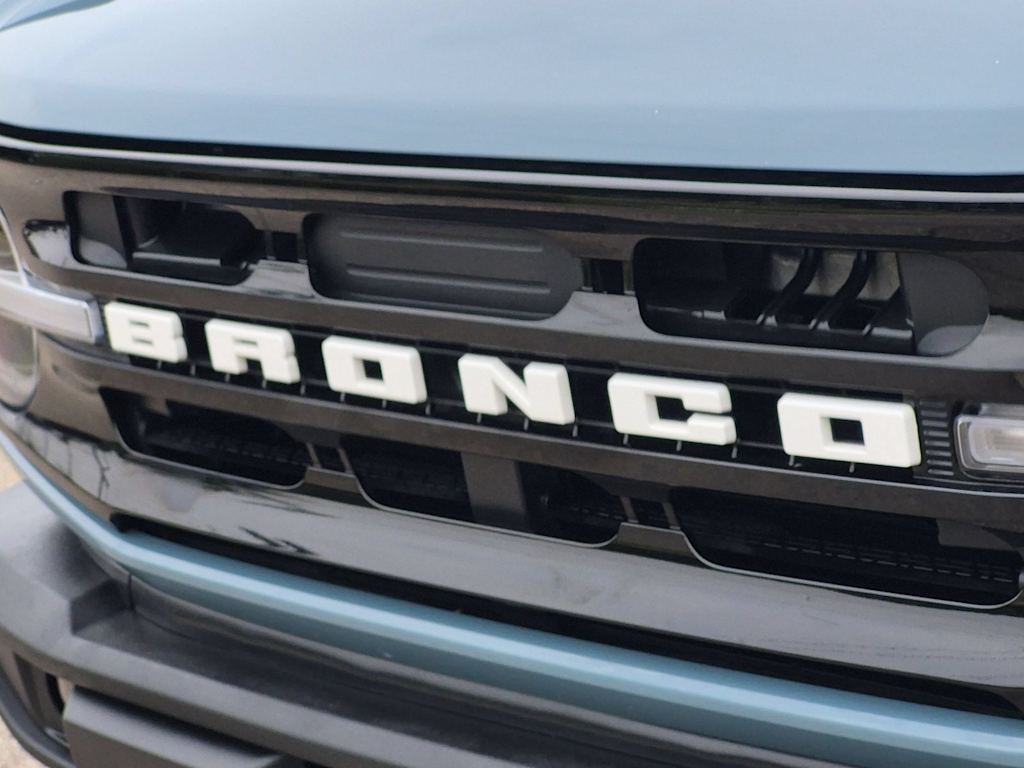 Thumbnail: 2023 Ford Bronco - 7