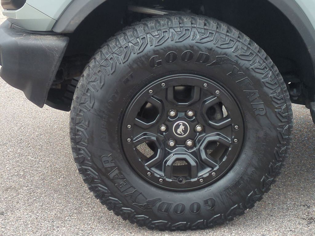 Thumbnail: 2022 Ford Bronco - 7