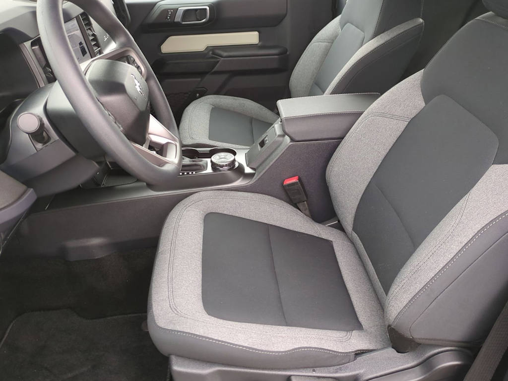 Thumbnail: 2025 Ford Bronco - 9