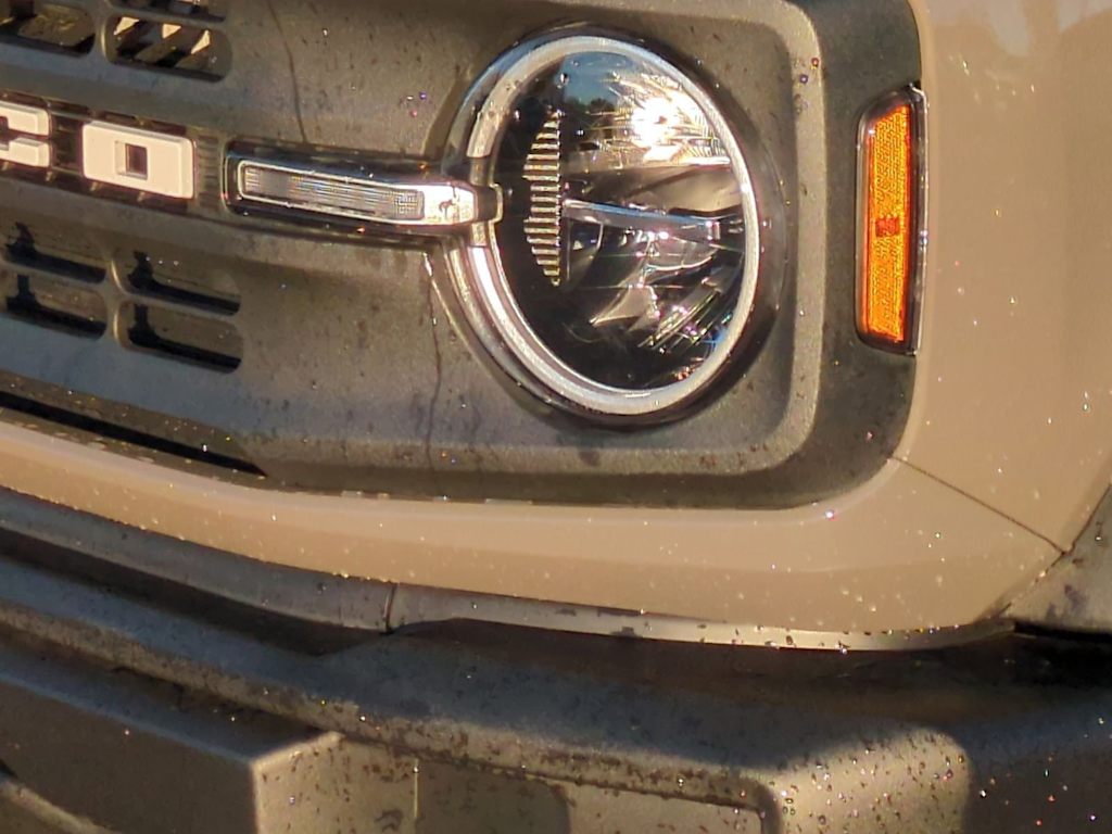 Thumbnail: 2025 Ford Bronco - 7