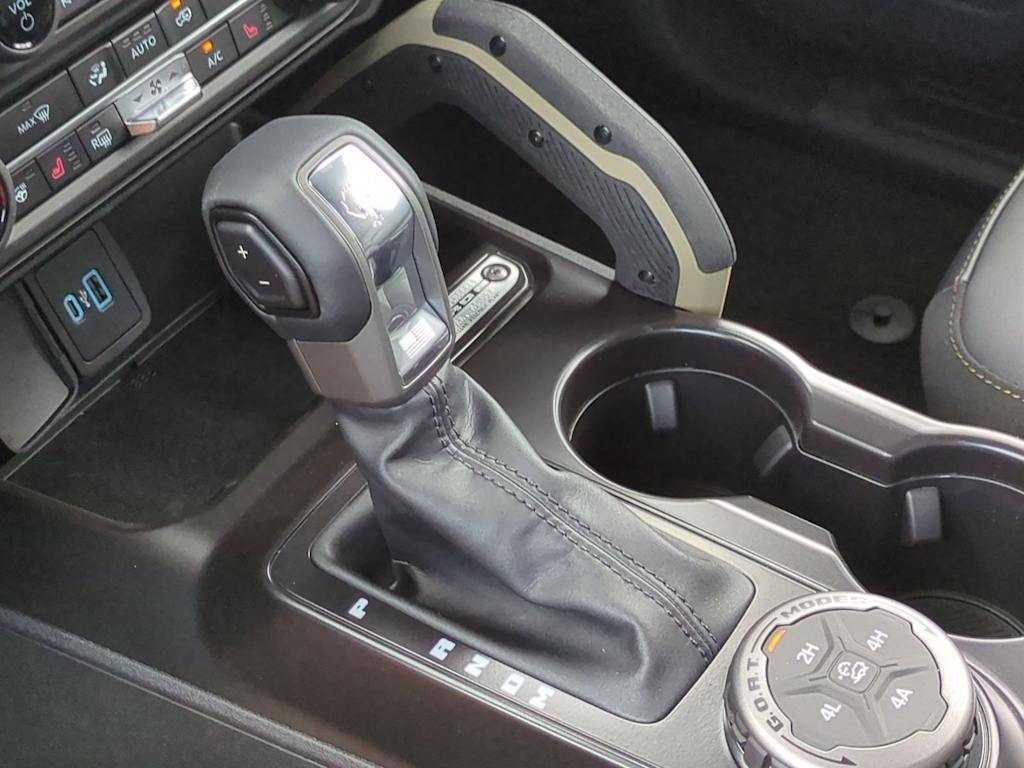 Thumbnail: 2025 Ford Bronco - 31