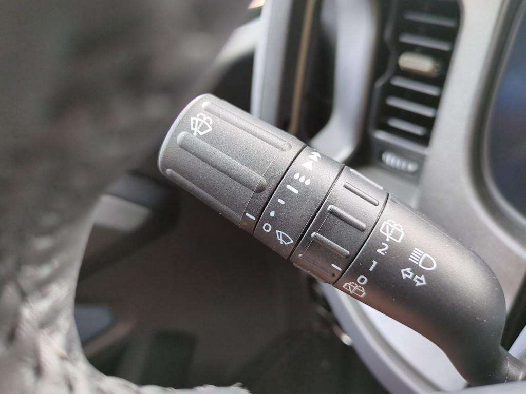 Thumbnail: 2025 Ford Bronco - 14