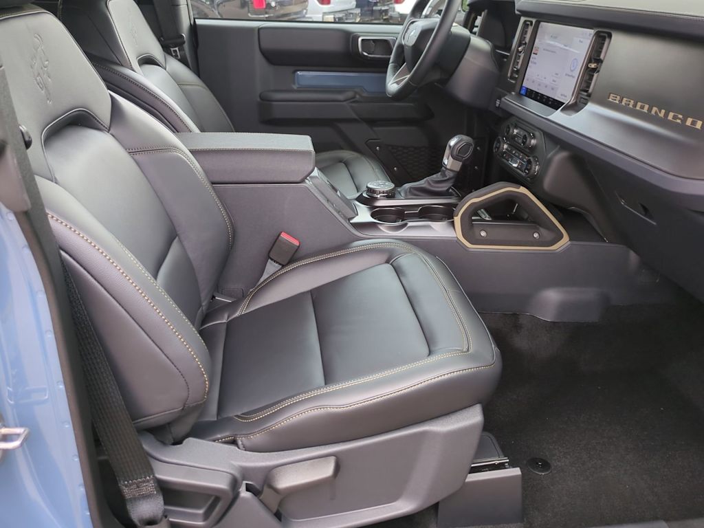 Thumbnail: 2025 Ford Bronco - 10