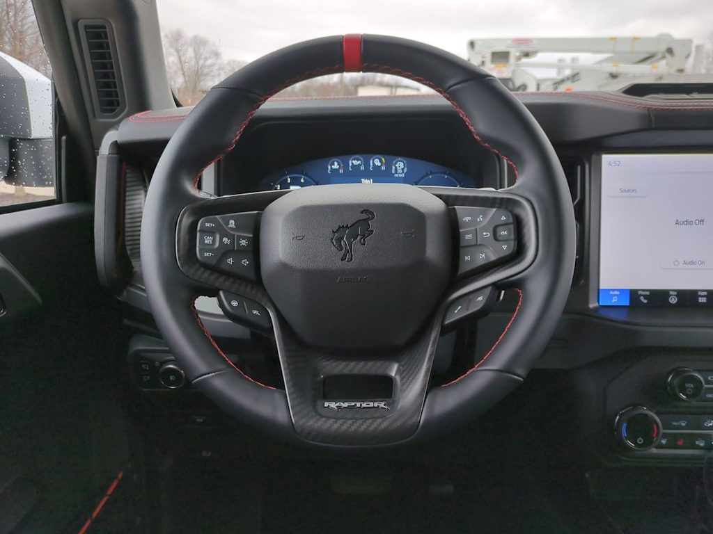 Thumbnail: 2025 Ford Bronco - 12