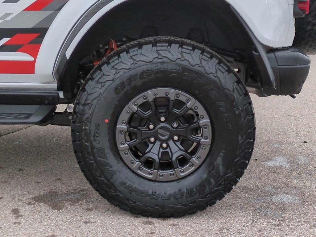 Thumbnail: 2025 Ford Bronco - 7