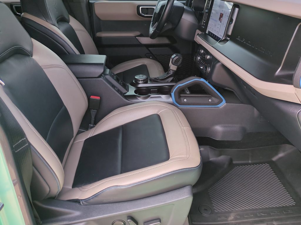 Thumbnail: 2022 Ford Bronco - 9