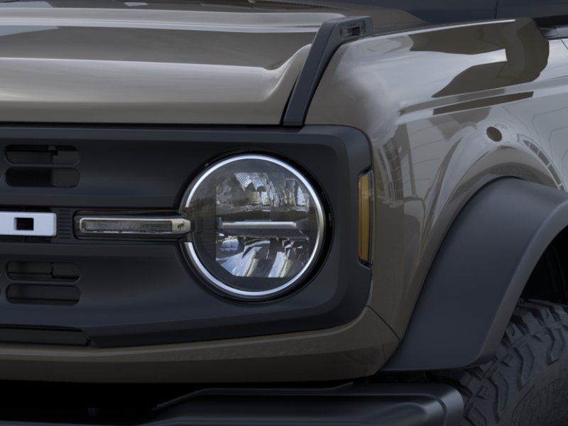 Thumbnail: 2026 Ford Bronco - 21