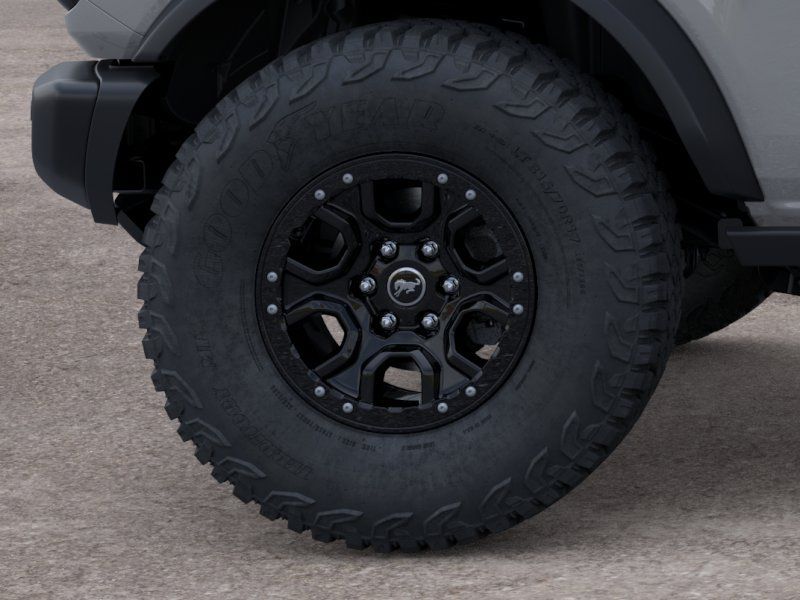 Thumbnail: 2026 Ford Bronco - 6