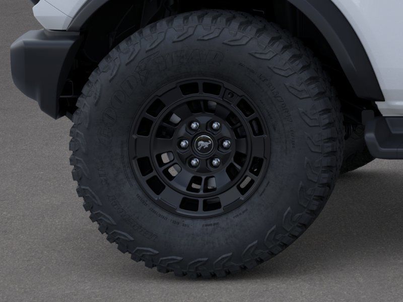 Thumbnail: 2026 Ford Bronco - 6