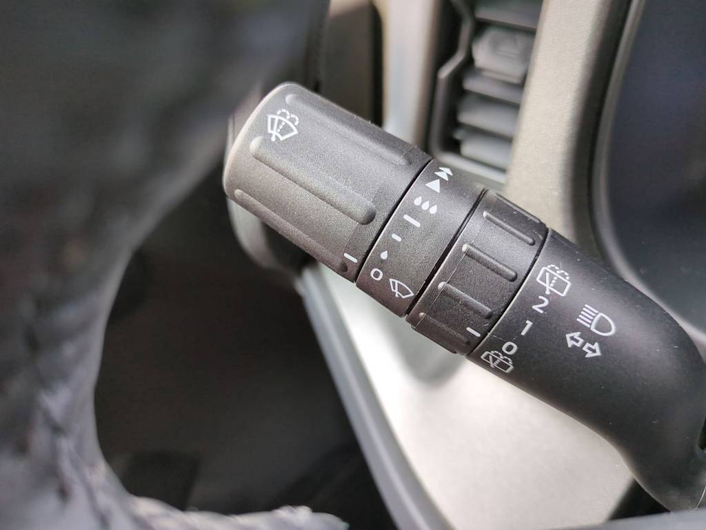 Thumbnail: 2025 Ford Bronco - 15