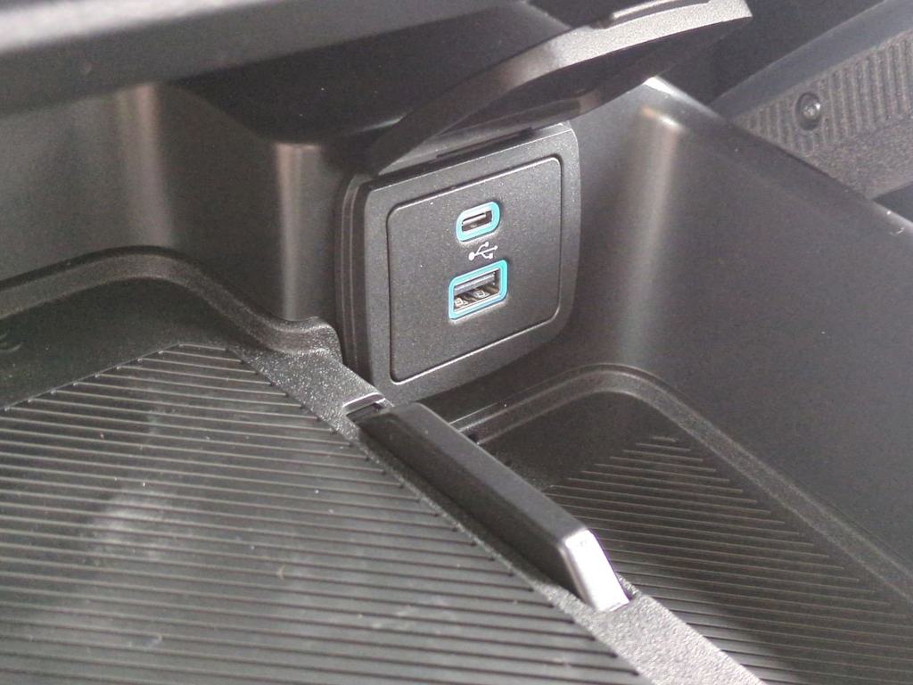 Thumbnail: 2025 Ford Bronco - 32