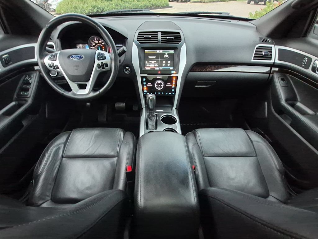Thumbnail: 2011 Ford Explorer - 8
