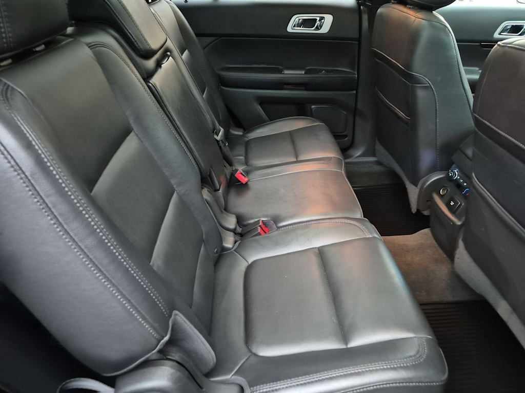Thumbnail: 2011 Ford Explorer - 28