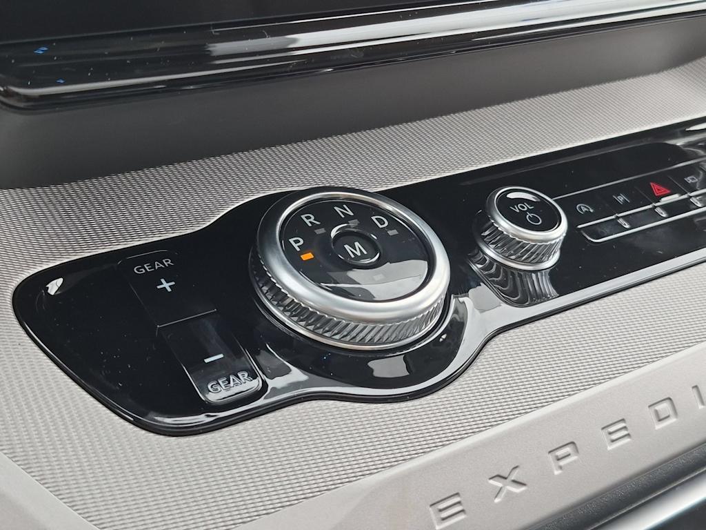 Thumbnail: 2026 Ford Expedition MAX - 36