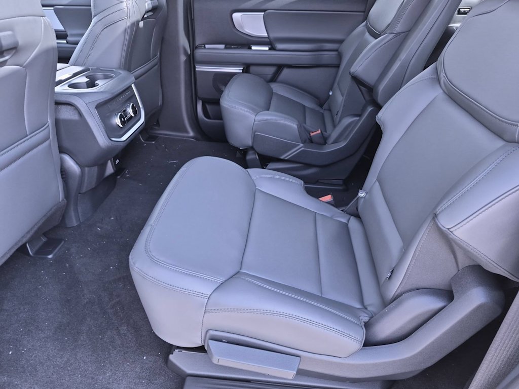 Thumbnail: 2027 Ford Expedition MAX - 12