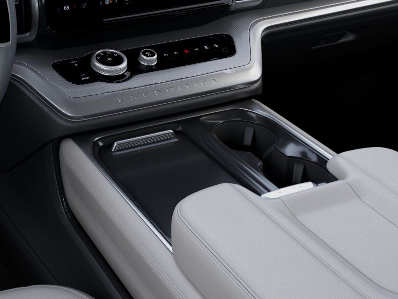 Thumbnail: 2027 Ford Expedition MAX - 12