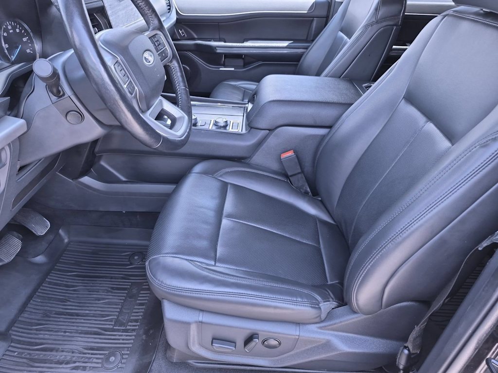 Thumbnail: 2023 Ford Expedition MAX - 9