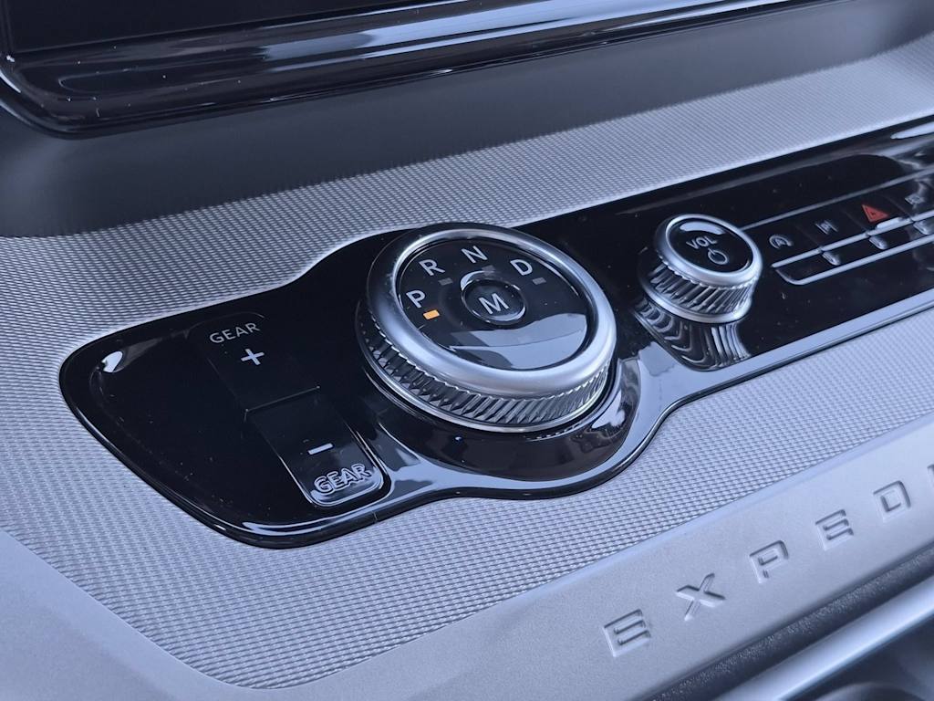Thumbnail: 2027 Ford Expedition MAX - 36