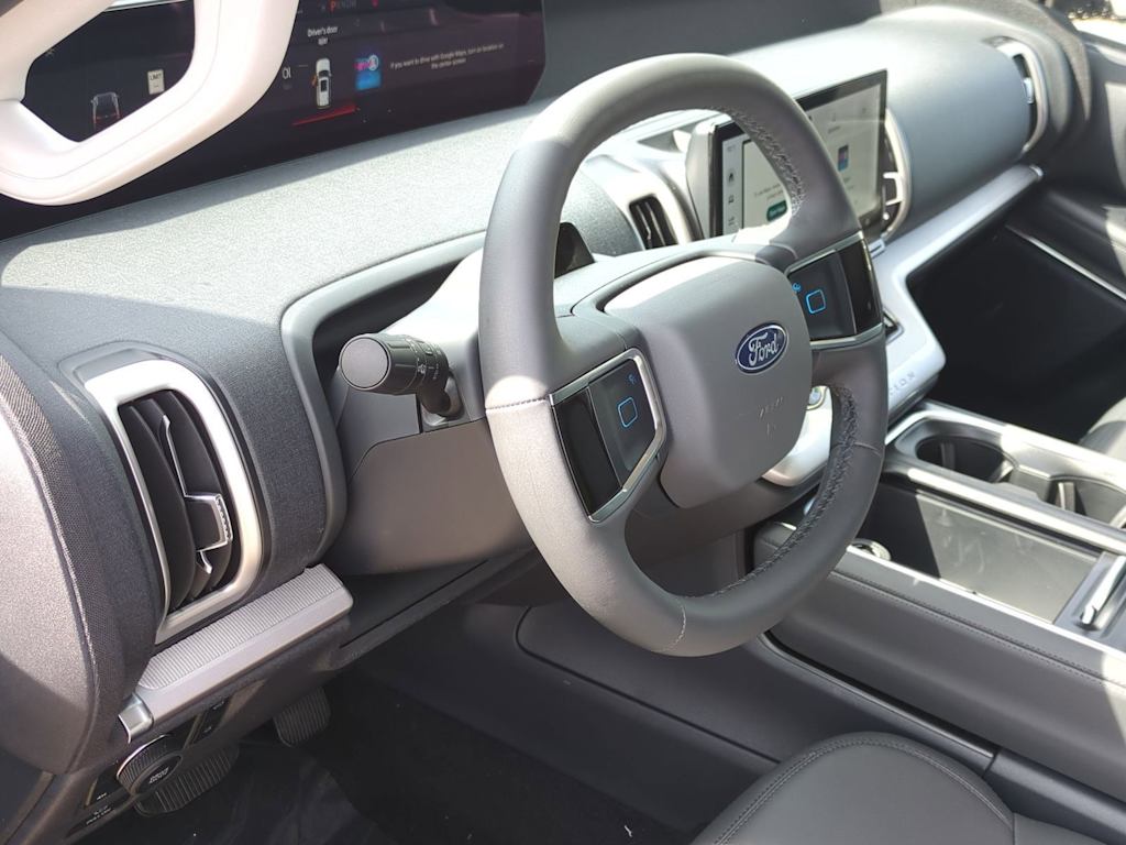 Thumbnail: 2026 Ford Expedition MAX - 2