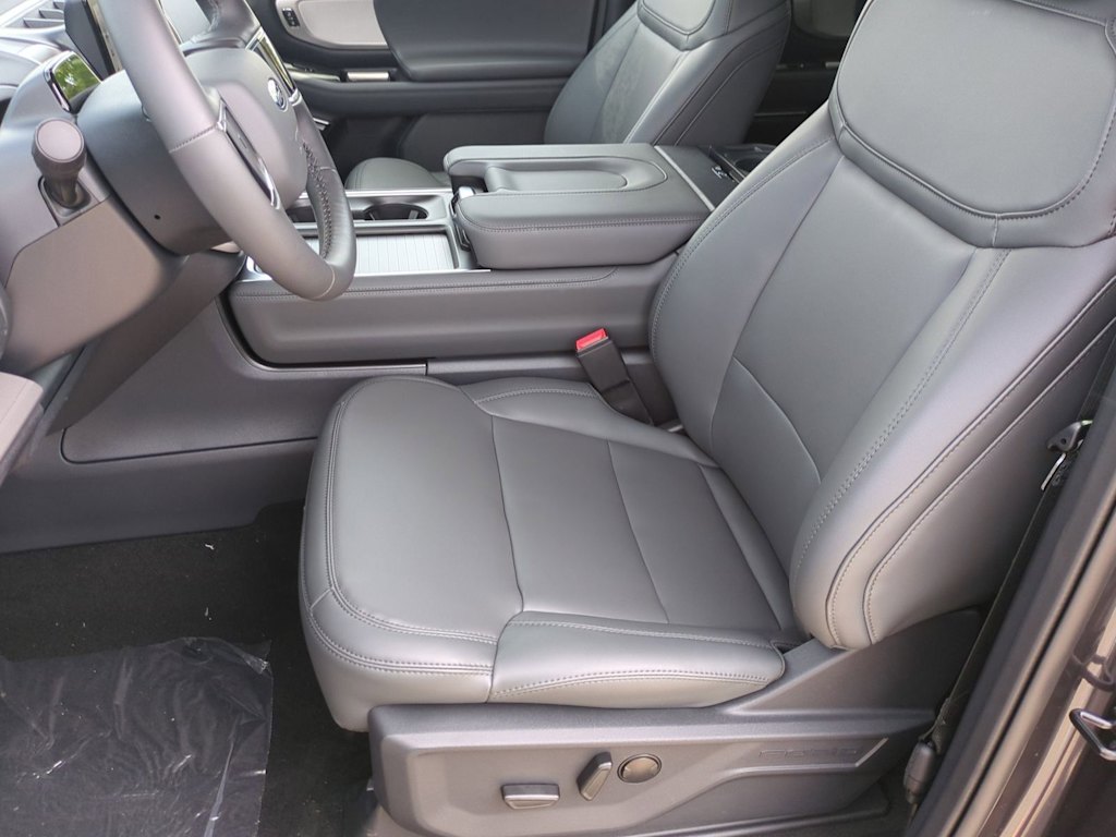 Thumbnail: 2026 Ford Expedition MAX - 10