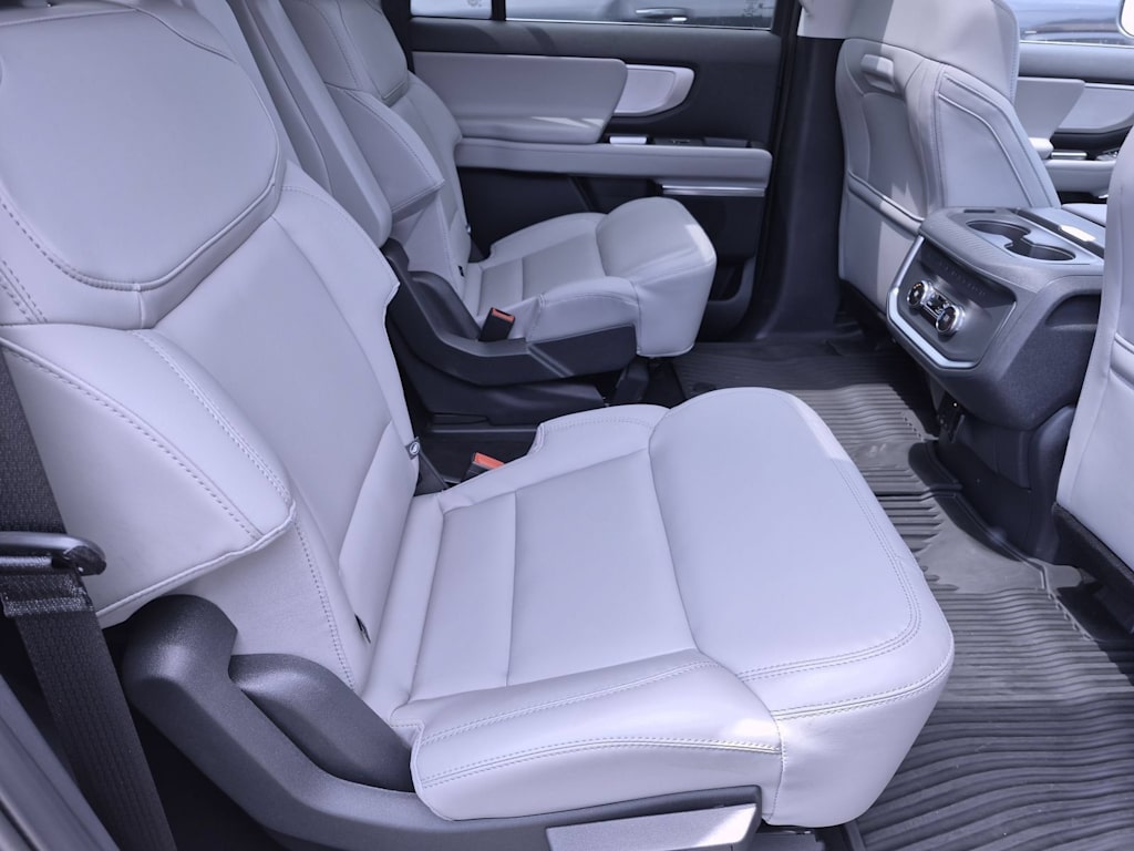 Thumbnail: 2026 Ford Expedition MAX - 25