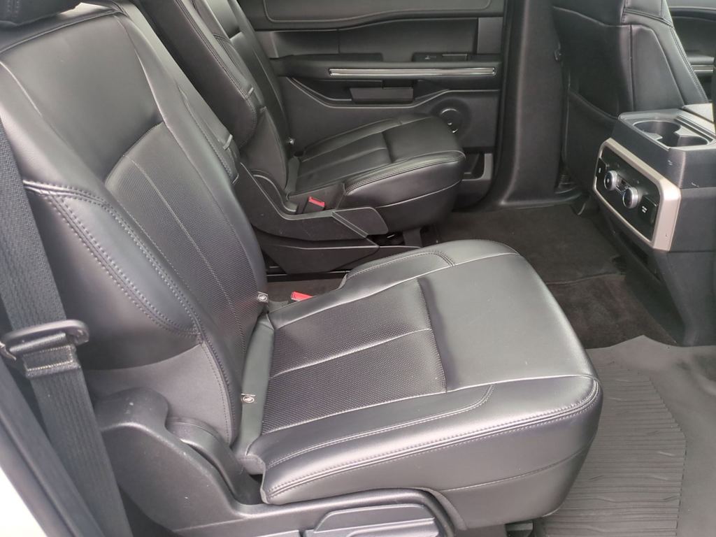 Thumbnail: 2022 Ford Expedition MAX - 28