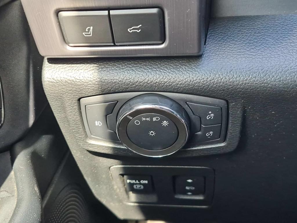 Thumbnail: 2020 Ford Expedition MAX - 32