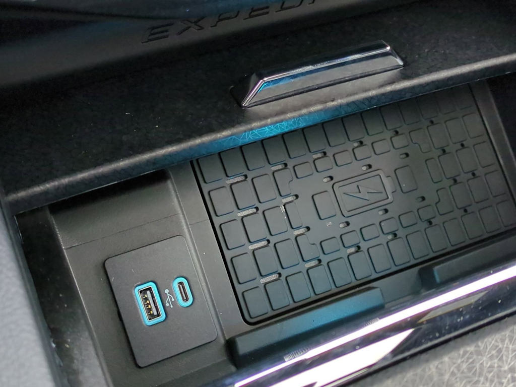 Thumbnail: 2024 Ford Expedition MAX - 36