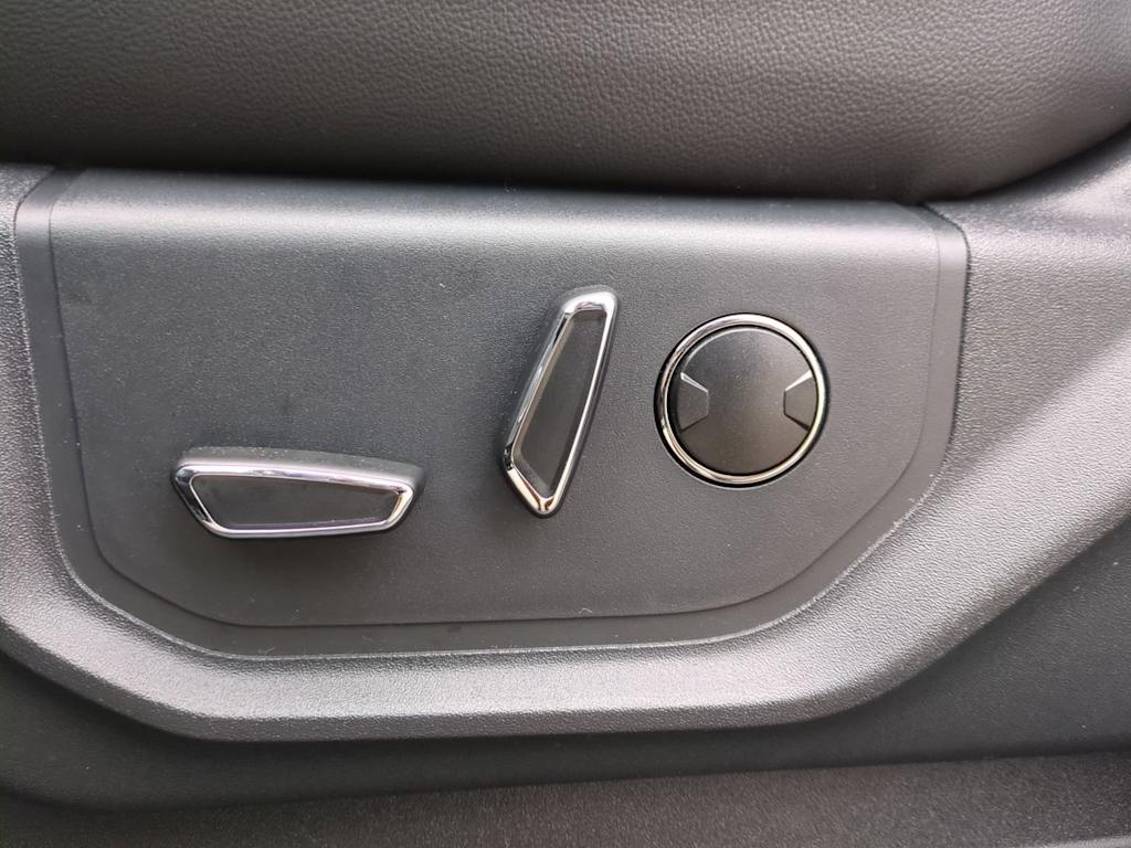 Thumbnail: 2024 Ford Expedition MAX - 26