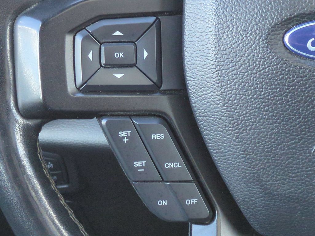 Thumbnail: 2020 Ford Expedition MAX - 31