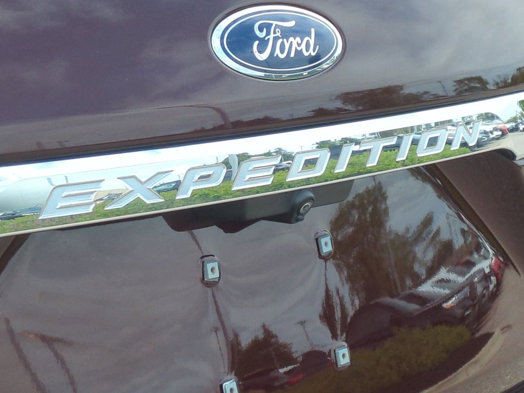Thumbnail: 2020 Ford Expedition MAX - 25