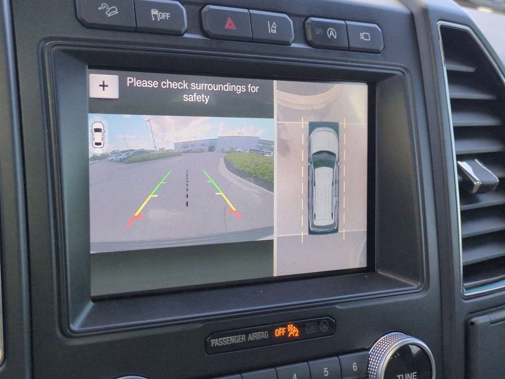 Thumbnail: 2018 Ford Expedition MAX - 33