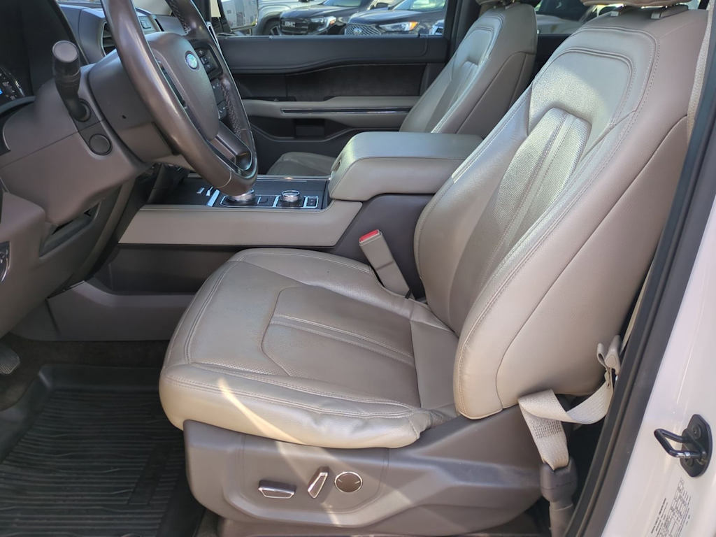 Thumbnail: 2018 Ford Expedition MAX - 10