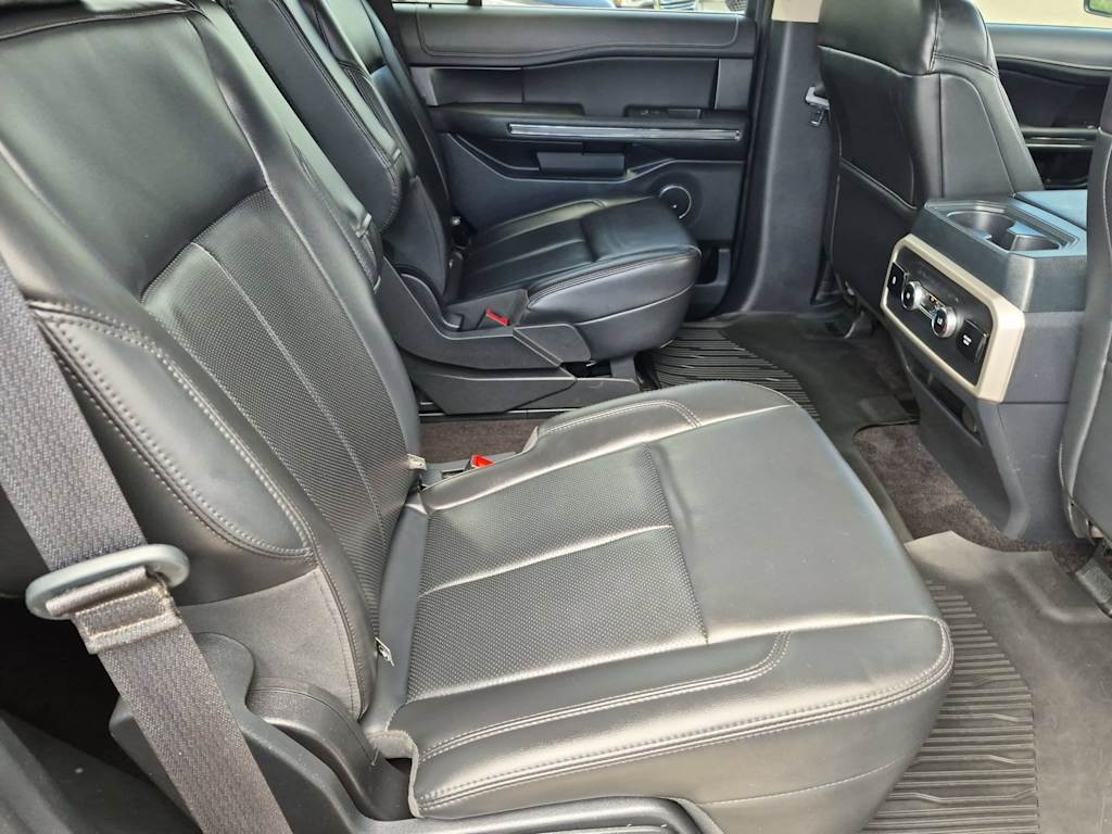 Thumbnail: 2022 Ford Expedition - 27