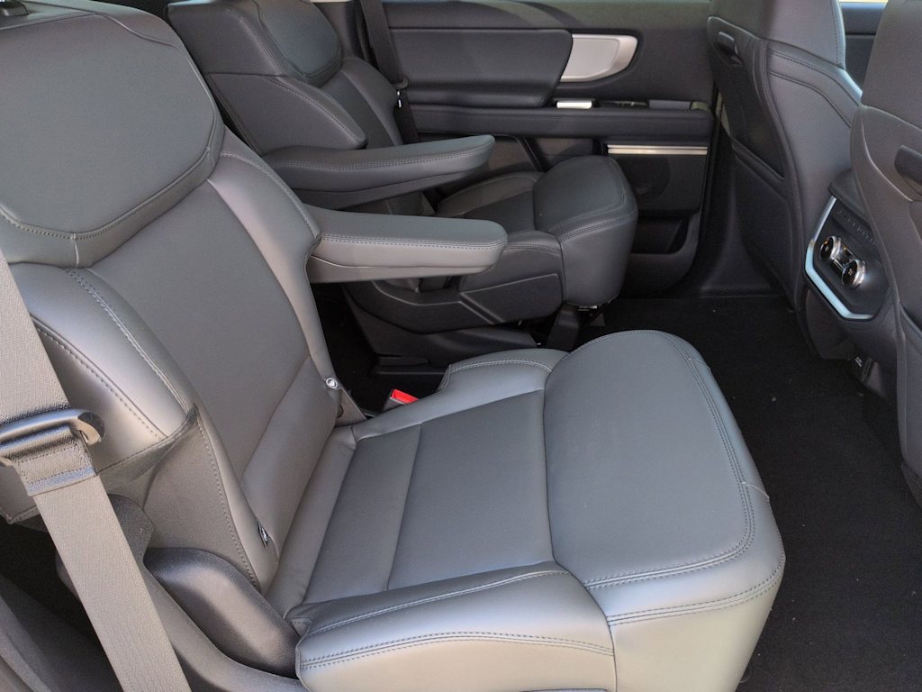Thumbnail: 2026 Ford Expedition - 11