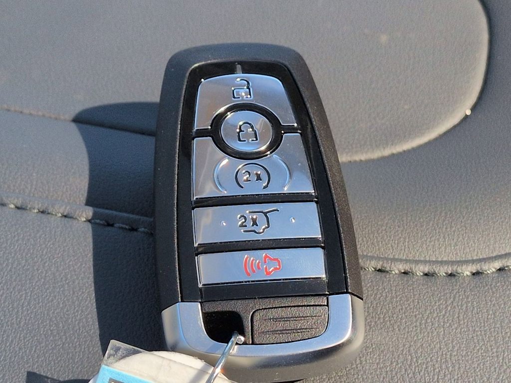 Thumbnail: 2026 Ford Expedition - 38