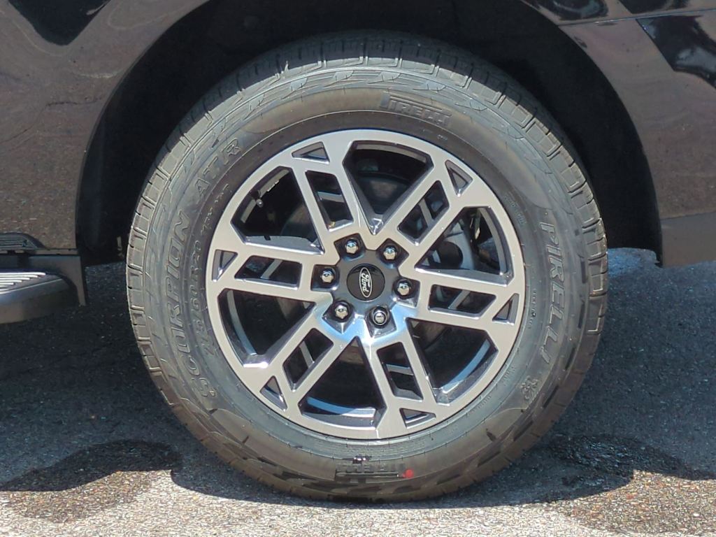 Thumbnail: 2026 Ford Expedition - 8