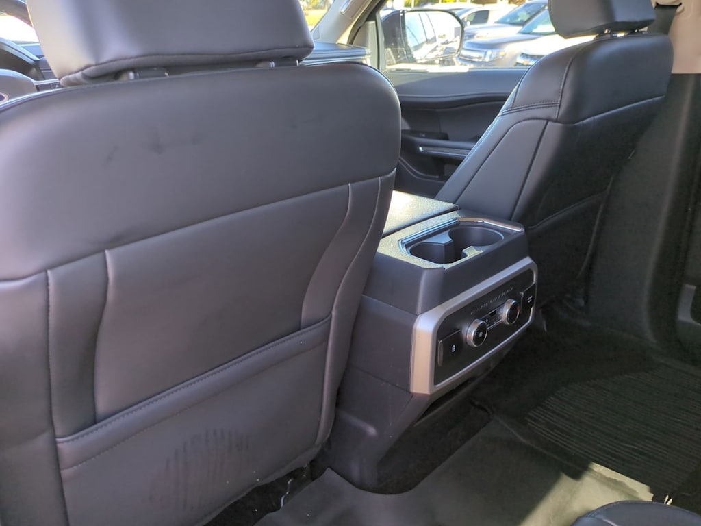 Thumbnail: 2022 Ford Expedition - 25