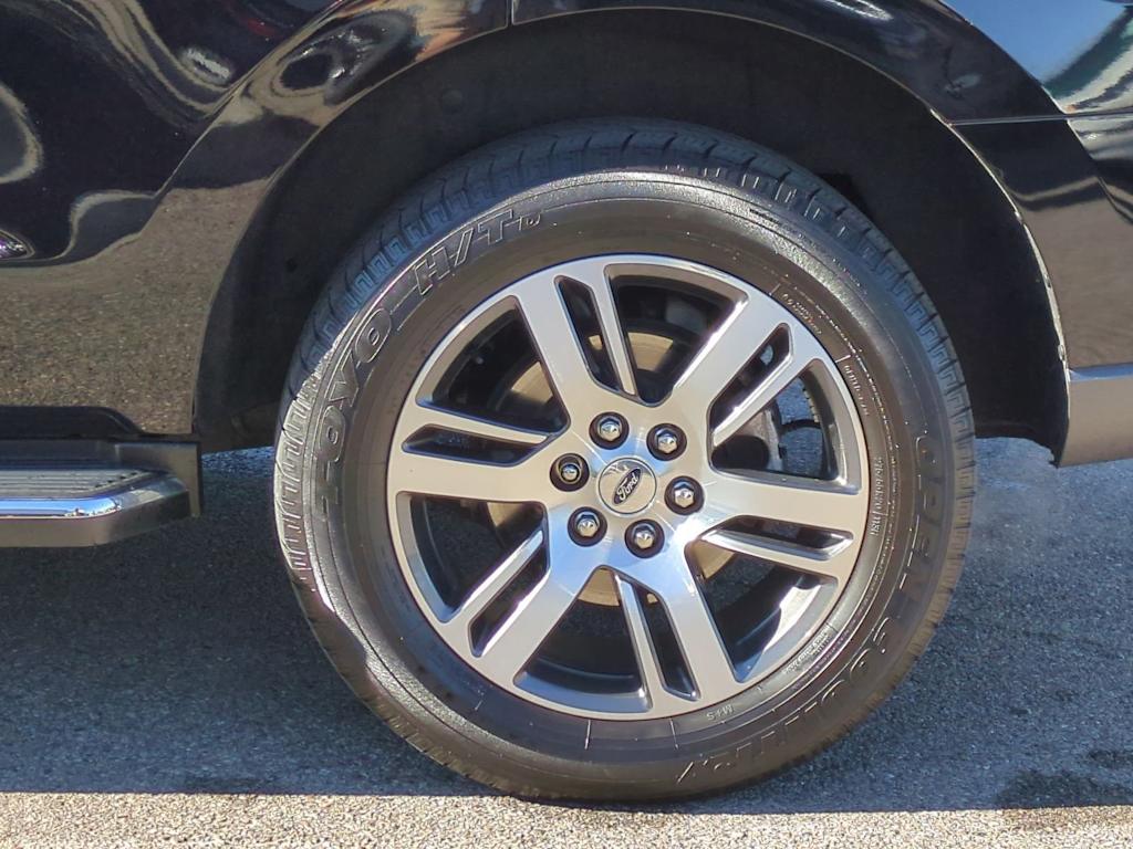 Thumbnail: 2022 Ford Expedition - 8