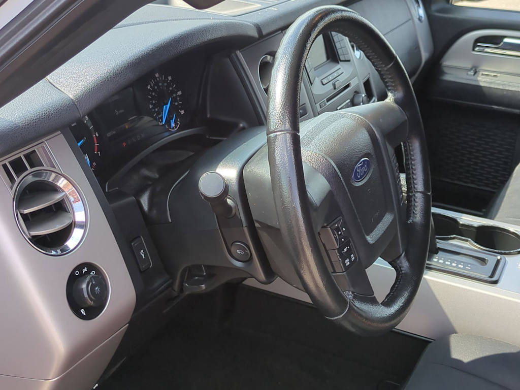 Thumbnail: 2017 Ford Expedition - 2