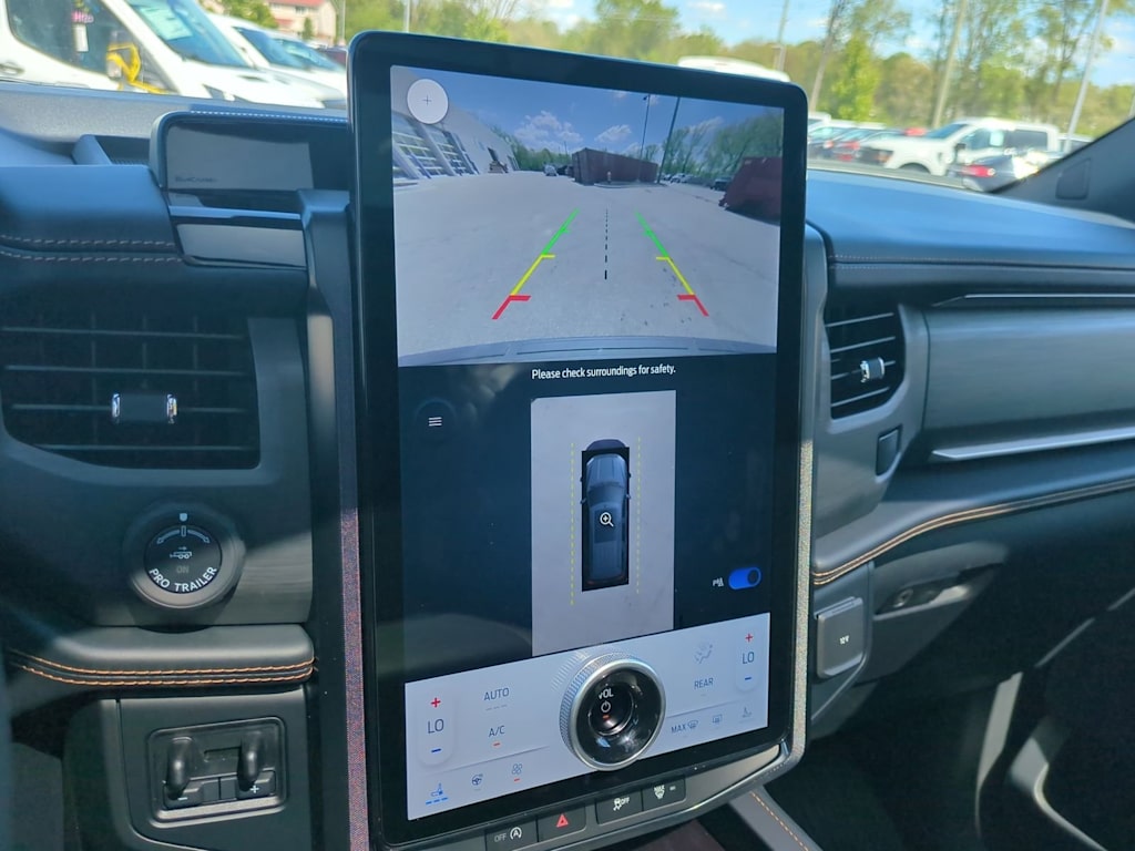 Thumbnail: 2024 Ford Expedition - 33