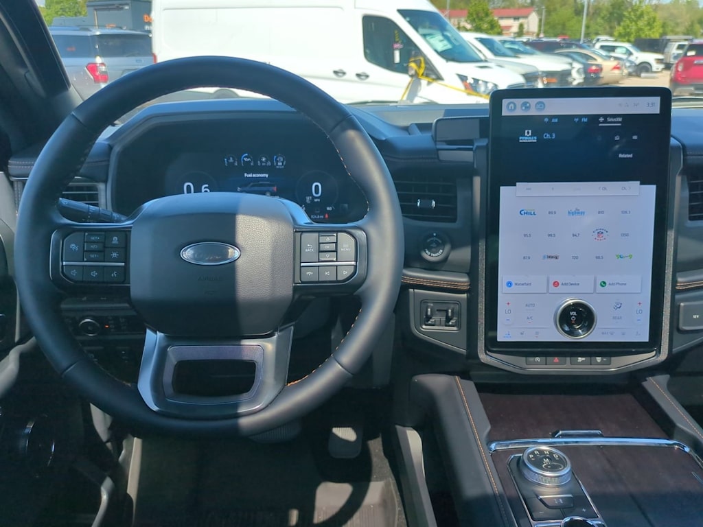 Thumbnail: 2024 Ford Expedition - 10