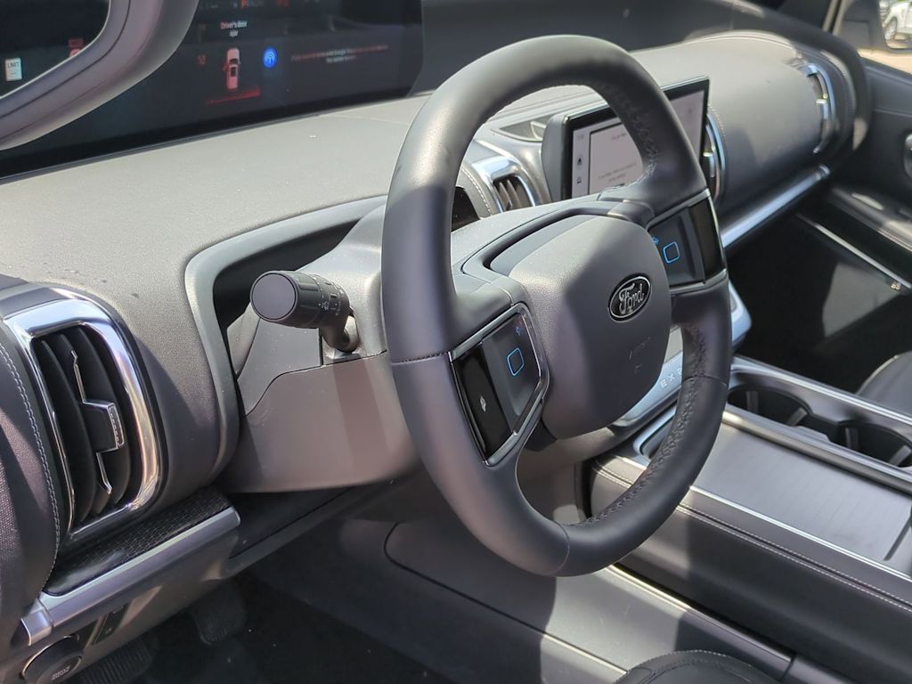 Thumbnail: 2026 Ford Expedition - 2